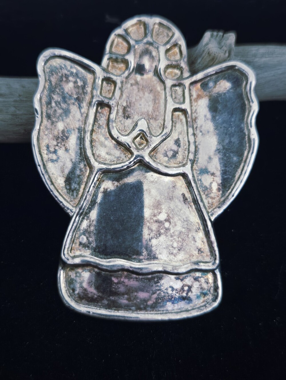 Angel Pin Pendant in Aged Silver Tone